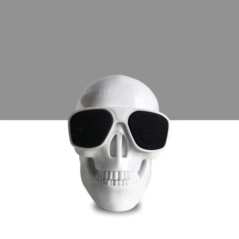Wireless Bluetooth Skull Speaker Portablem Mini Larage Cool Stereo Sound Unique Enhanced Bass Speakers 5W Audio Music Player